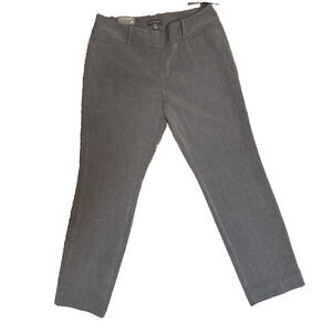 Limited Women’s Dress Pants Size 8P Gray Flat Front The New Drew Skinny